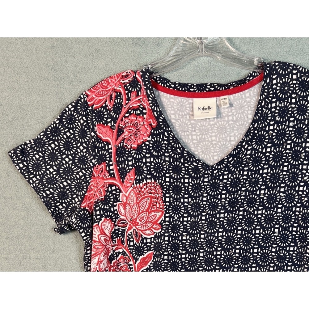 Rafaella Weekend Womens LP/PG  V-Neck Top Black White Red Floral Stretch Tee